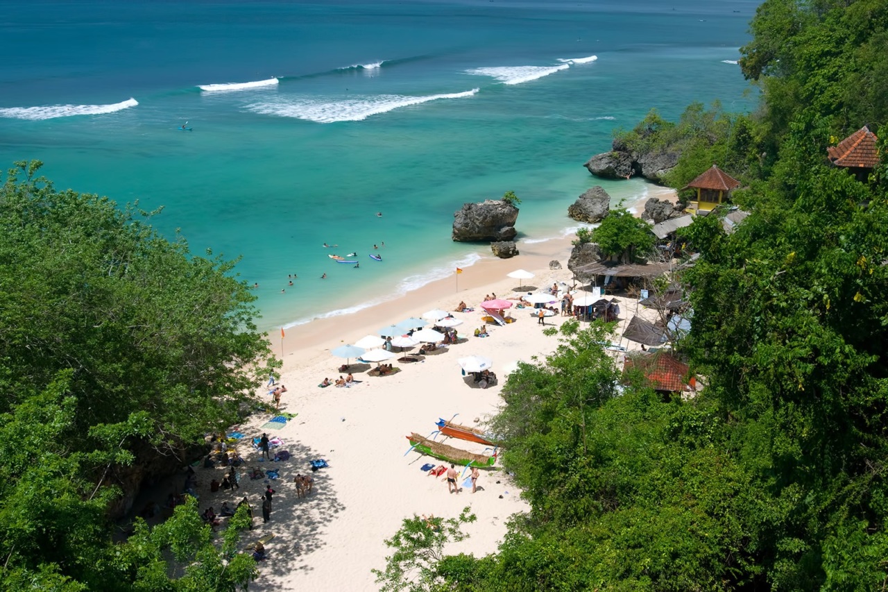 padang-padang-beach-11-1280x853.jpg