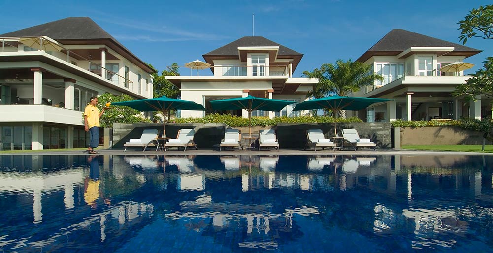 Sanur-Residence-View-from-pool